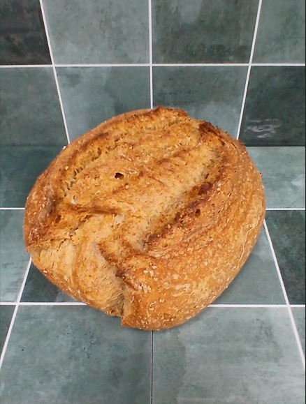 Pan con Pimentón, Ajo y Sésamo (950 gr. aprox.) *especial mayo*